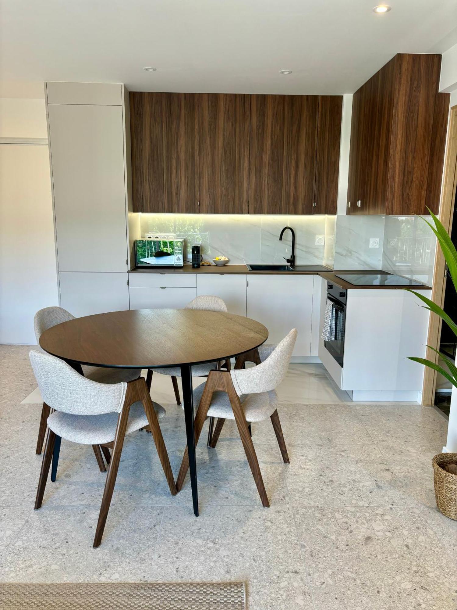 Appartement 5*, Vue Mer Et Acces Plage كافالير سور مير المظهر الخارجي الصورة