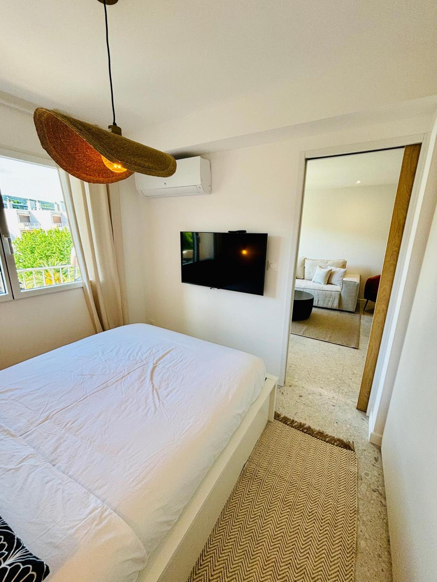 Appartement 5*, Vue Mer Et Acces Plage كافالير سور مير المظهر الخارجي الصورة