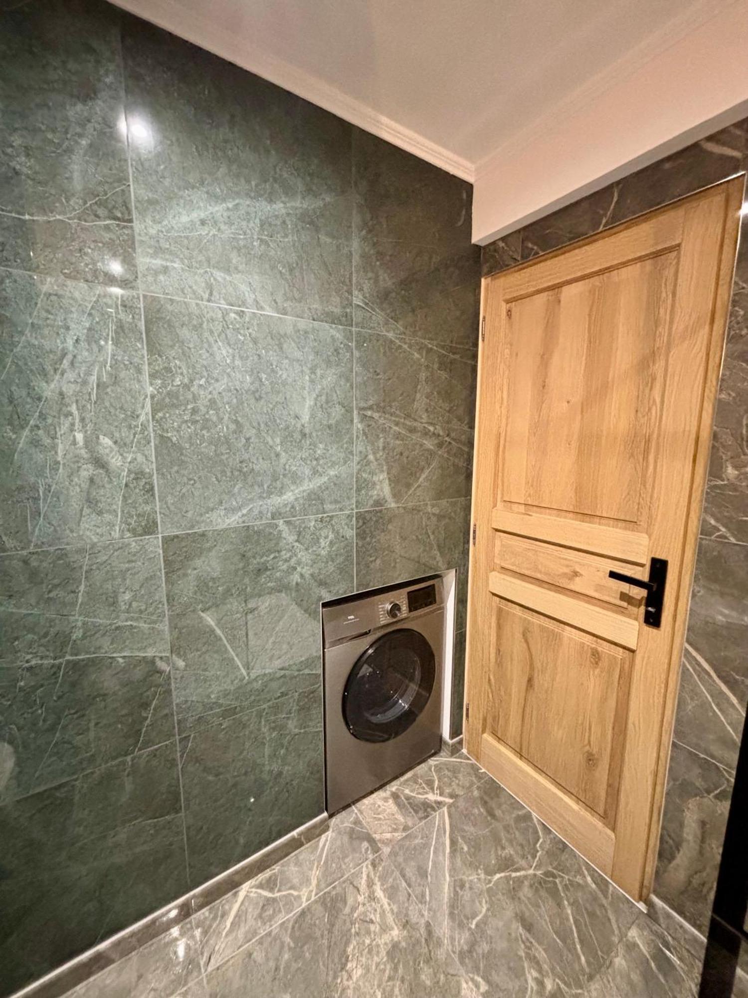 Appartement 5*, Vue Mer Et Acces Plage كافالير سور مير المظهر الخارجي الصورة